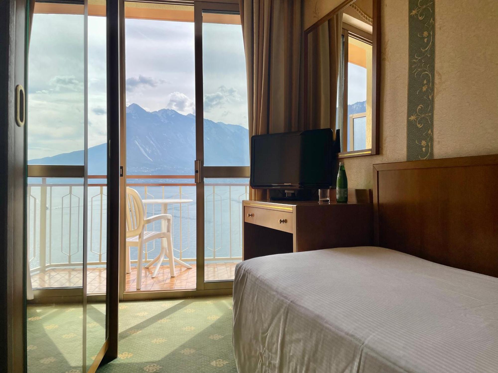 Hotel Splendid Palace Limone sul Garda Rom bilde